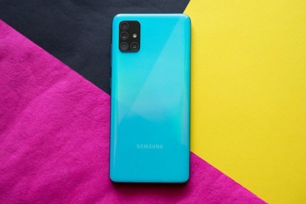 HP Samsung Kamera 4 (Quad Camera) Terbaik Juni 2025